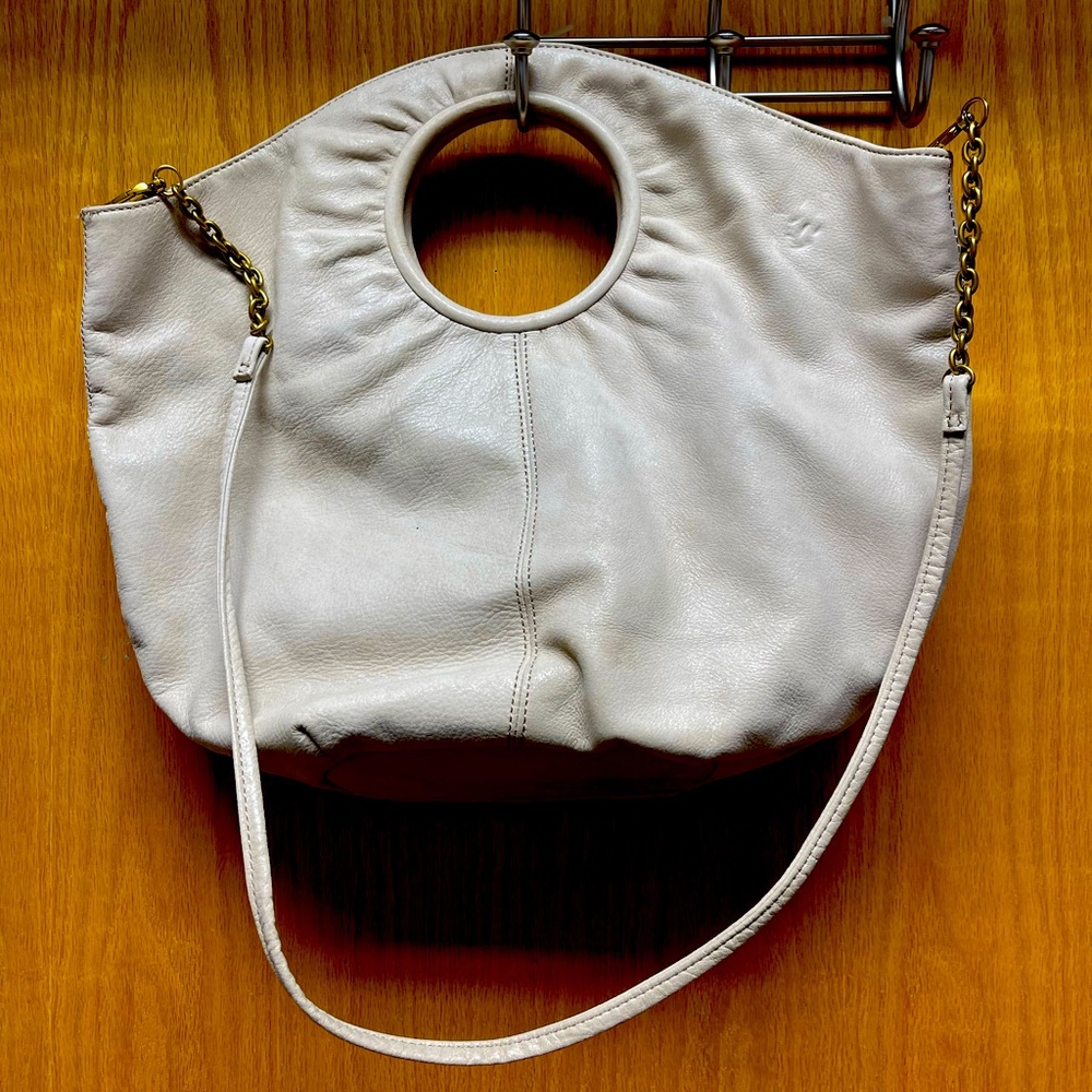 Elegant Cream Leather Handbag